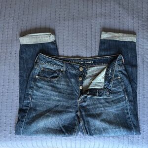 American Eagle Outfitters Tomgirl Ankle Cropped Blue Jeans